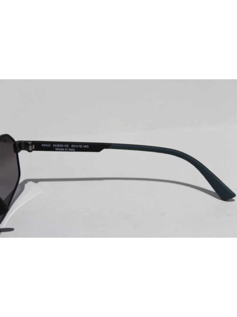 MAUI JIM Keawawa POLARIZED Sunglasses DSB620-02 Gunmetal/Silver Black Mirror NEW